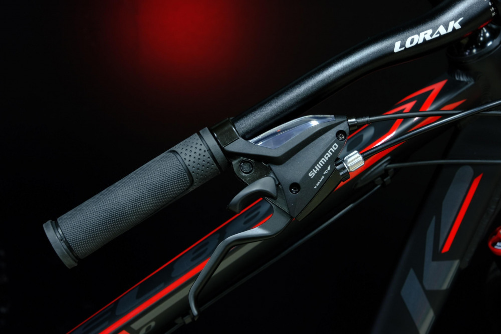 Lorak Sel 8800 Матовый Чёрный/Красный 21р (на рост 183-190)